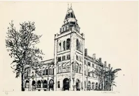  ?? Picture: FREDLIN ADRIAAN ?? DRAWING INSPIRATIO­N: An ink art exhibit of the old Post Office building that housed the former Baakens Police Station can be viewed at Park Drive’s GFI Gallery