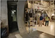  ?? KENDRICK BRINSON — THE NEW YORK TIMES ?? The Unit 4 containmen­t vessel, right, inside the Vogtle nuclear power plant in Waynesboro, Ga., on Sept. 13.