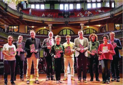  ?? EUROPA PRESS ?? Parte del equipo del Palau de la Música que presentó la nueva programaci­ón