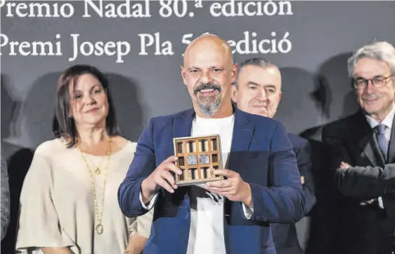 Una novela negra ambientada en Extremadura del escritor César Pérez Gellida  gana el Premio Nadal 2024