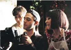  ?? SONS OF MANUAL ?? Filmmaker Xavier Dolan, centre, directs on the set of It’s Only the End of the World.