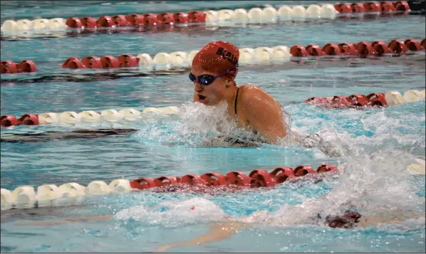  ?? DENA MCCORMICK PHOTO ?? Crown Point junior Jordan Artim is aiming for a top-eight finish in both of her individual events at this season’s state meet. She also wants to qualify for junior nationals and eventually swim at the Division I level.