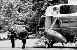  ?? ANNA MONEYMAKER/THE NEW YORK TIMES ?? President Donald Trump heads for Marine One at the White House before a trip Wednesday to Atlanta, where he announced changes to the National Environmen­tal Policy Act.