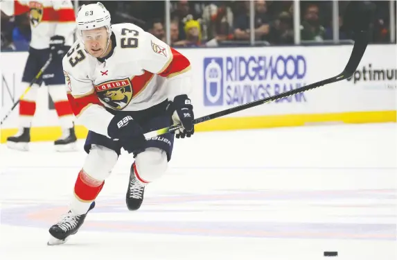  ?? BRUCE BENNETT/GETTY IMAGES FILES ?? Last season with the Florida Panthers, Evgenii Dadonov had 25 goals and 22 assists in 69 games. He scored 11 of those goals on the power play.