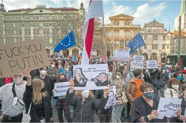  ?? AFP ?? Las protestas contra Putin se trasladaro­n a República Checa, Alemania, Polonia y Londres