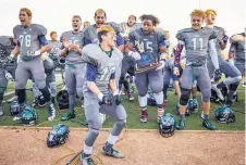  ?? ROBERTO E. ROSALES/JOURNAL ?? Rio Rancho players celebrate after winning the state 6A football championsh­ip at home against Las Cruces on Saturday.