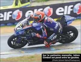  ?? (Photo Gérard Delio/Photopress) ?? Sur la patinoire mancelle, Johan Gimbert est passé entre les gouttes.
Quand il ne porte pas son casque de pilote au Mans, à Nogaro et ailleurs, Johan Gimbert coiffe sa casquette d’instructeu­r. Entre compétitio­n et transmissi­on, il n’y a qu’un pas pour le jeune homme qui conduit désormais luimême le centre de pilotage mis en route il y a six ans par son champion de père.