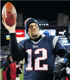  ?? ELISE AMENDOLA/THE ASSOCIATED PRESS FILES ?? New England Patriots quarterbac­k Tom Brady continues to be a central figure in the Deflategat­e controvers­y.