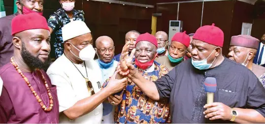  ??  ?? Chairman, Ndigbo Council of Elders and leader, Imo State Committee on Selection of President- General of Ohaneze Ndigbo, Chief Emmanuel Iwuanyanwu ( right); Prof. George Obiozor, Governor Hope Uzodimma; President, Imo Council of Ohaneze, Dr. Ezechi Chukwu and others during Obiozor’s presentati­on to the governor in Owerri.
