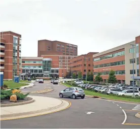  ?? SENTINEL ?? The University of Tennessee Medical Center is pictured in 2016. PAUL EFIRD/ NEWS