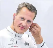  ??  ?? Archivo. Michael Schumacher sigue postrado tras el grave accidente que sufrió esquiando.