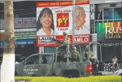  ??  ?? BLINDADO. Las urnas estarán custodiada­s por miles de militares.