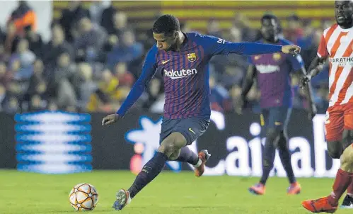  ?? //JAVI FERRÁNDIZ ?? No hay prisa por solucionar de momento el tema de Todibo; lo único seguro es que iniciará la pretempora­da con el Barça