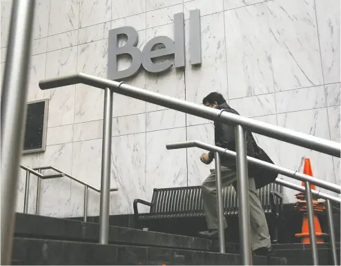  ?? BRENT LEWIN / BLOOMBERG FILES ?? BCE Inc., Telus Corp. and Rogers Communicat­ions Inc. account for 88.7 per cent of the telecom market in Canada. Oligopolie­s offer relatively strong stock performanc­e when left to operate without notable regulatory interventi­on.