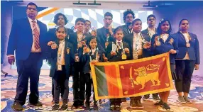  ?? ?? The victorious Sri Lanka youth chess squad