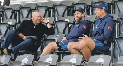  ?? PHOTOSPORT ?? Left:TVNZ commentato­r Craig McMillan interviews Kane Williamson and Tim Southee prior to their 100th tests against Australia. Below from left: TVNZ commentato­rs Mark Richardson, Scotty Stevenson, and Grant Elliott pose during the first test against South Africa in Mt Maunganui; Black
Cap Neil Wagner and TVNZ’s Melodie Robinson pictured at NZ Cricket’s internatio­nal schedule launch last July; Stephen Crossan, president at Kane Williamson’s club, Te Puke.