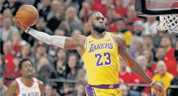  ??  ?? »El jugador de los Lakers, LeBron James.