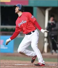  ?? Photo by Louriann Mardo-Zayat / lmzartwork­s.com ?? Because the Red Sox are doing more batting practice in cages, the PawSox are following suit and staying inside more.