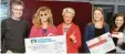  ?? Foto: Torsten Hansen ?? Stammzell-Spende-Aktion an der FOS/ BOS (im Bild von links) Gregor Friedrich (stellvertr. Schulleite­r), Dr. Elvira Seibold (Schulleite­rin), Sabine Turek, Bernadette Dobler, Frau Hernandez-Blasquez von der DKMS.