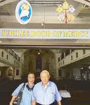 ??  ?? Jubilee Door of Mercy visit at the Shrine of the Sacred Heart