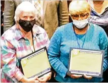  ?? COURTESY OF CLAYTON COUNTY PUBLIC SCHOOLS ?? Longtime school bus drivers Barbara Johnson and Ruby White each will have a Clayton County Public Schools transporta­tion office named in her honor.