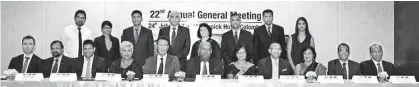  ??  ?? Seated from left: Deputy High Commission­er for Australia in Sri Lanka Tim Huggins, SLANZBC Vice President/millers Limited Delano Dias, SLANZBC Vice President/jiffy Products SL (Pvt.) Ltd Ruwan Rajapakse, SLANZBC Vice President/infotechs Ltd Ramya...