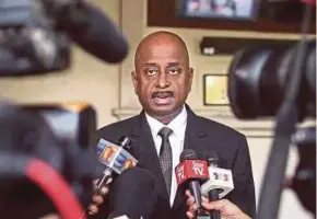  ?? EPA PIC ?? S.N. Nair speaking to journalist­s at the High Court in Kuala Lumpur on Friday.