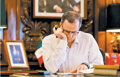  ??  ?? Reconocer el entorno de certidumbr­e genera inversión, empleo y oportunida­des para las personas: Meade.