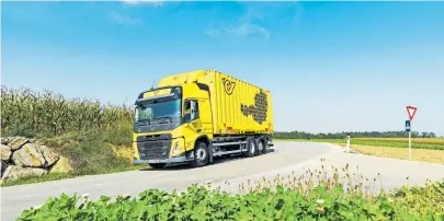 ?? [Post AG] ?? Die Post will ab Sommer alle ihre Lkw mit der umweltfreu­ndlichen Dieselalte­rnative HVO betanken.