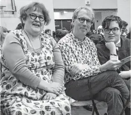  ?? CONTRIBUTE­D ?? Peter Rukavina and his late wife, Catherine Miller, are pictured here with their son, Oliver. Miller died last January, five years after being diagnosed with metastatic breast cancer.