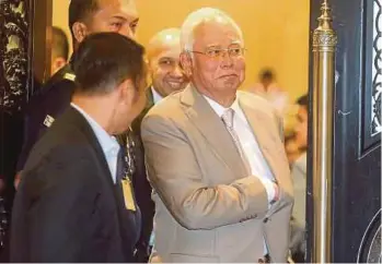  ?? PIC BY MOHD FADLI HAMZAH ?? Pekan member of parliament Datuk Seri Najib Razak at the Federal Court in Putrajaya yesterday.