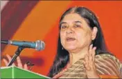  ?? PARDEEP PANDIT/HT ?? Union minister Maneka Gandhi addressing local BJP workers in Jalandhar on Monday.