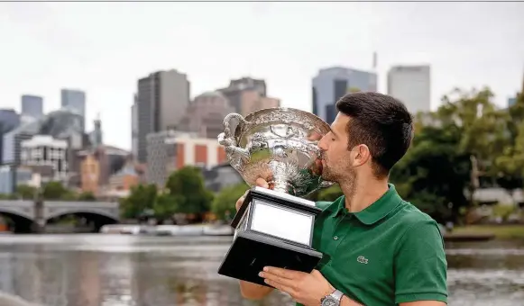  ?? ?? Mister Melbourne: Novak Djokovic siegte zum
10. Mal bei den Australian Open