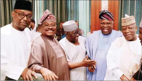  ?? Godwin Omoigui. ?? L-R: Governors Abubakar Sani Bello (Niger); Abiola Ajimobi (Oyo); Umaru Al-Makura (Nasarawa); Akinwumi Ambode (Lagos) and Abdul’azziz Abubakar Yari (Zamfara) at a meeting of All Progressiv­es Congress (APC) governors with President Muhammadu Buhari at...