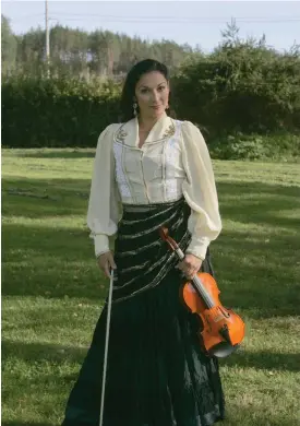  ?? FOTO: PRESSBILD ?? Miritza Lundberg utforskar i sitt doktorsarb­ete bilden av romer inom västerländ­sk konstmusik.
