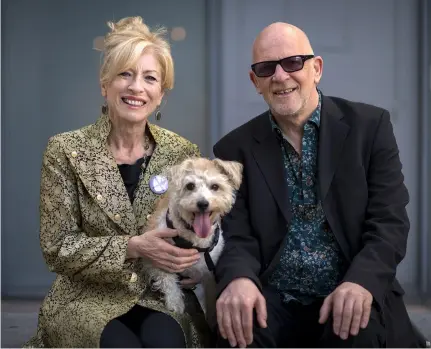  ??  ?? Honor Heffernan and Trevor Knight (with Lola the dog) are romantic and musical partners. Photo: Doug O’Connor