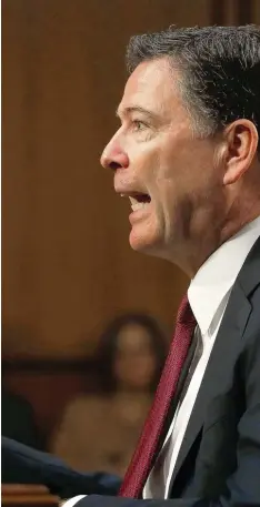  ?? Foto: Mark Wilson, afp ?? Geschasste­r FBI Chef James Comey im US Senat: „Es ist möglich, dass wir unter dem Begriff ehrliche Loyalität etwas Unterschie­dliches verstehen.“