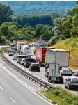  ?? Archivfoto: Julian Leitenstor­fer ?? In den Sommerwoch­en kann es auf der A 96 zwischen Windach und Eching wegen Bauarbeite­n zu Behinderun­gen kommen.