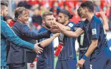  ?? FOTO: IMAGO ?? Erfolgreic­hes Duo? Trainer Andries Jonker und Mario Gomez (re.).