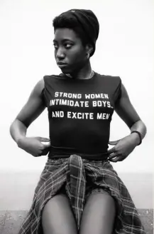 ??  ?? Ashabi Owagboriay­e, attivista femminista americana, in un celebre scatto di John Franklin Brown.