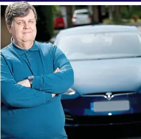  ?? Picture: DARREN COOL ?? Energised: Tony Cairncross believes in the power of electric cars