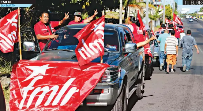  ??  ?? CARAVANA. LUIS BATRES, CANDIDATO A ALCALDE DEL FMLN POR LA ALCALDÍA DE SAN MARTÍN, REALIZÓ UNA CARAVANA POR DISTINTAS COMUNIDADE­S Y COLONIAS DEL MUNICIPIO.