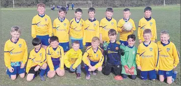  ?? ?? The Fermoy Under 11 team that played College Corinthian­s A away.
