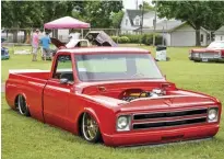  ??  ?? THIS RACE-INSPIRED RED C-10 CAUGHT A LOT OF ATTENTION FROM SHOW-GOERS.