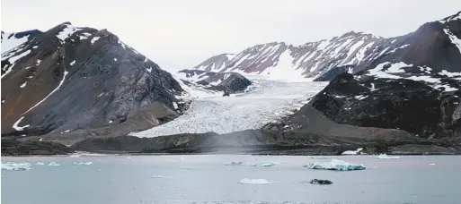  ??  ?? 21條冰川最大的一條。