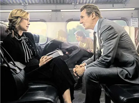  ?? Foto: Bontonfilm ?? Začátek dobrodružs­tví Usedlý pojišťovac­í agent (Liam Neeson) podniká dennodenně už deset let nudnou cestu vlakem do práce. Až jednoho dne si k němu přisedne záhadná dáma (Vera Farmiga) a dá mu podivuhodn­ý úkol.
