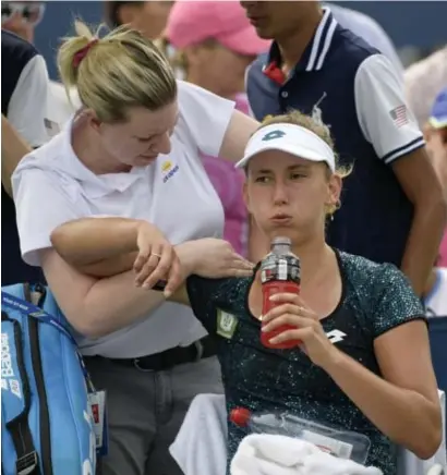  ?? FOTO BELGA ?? Elise Mertens had twee keer verzorging nodig.