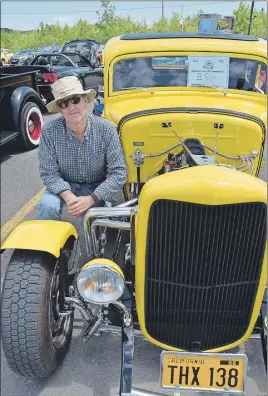  ?? KEVIN ADSHADE/THE NEWS ?? Jim Wall with his 1931 custom Ford.