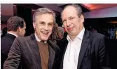  ??  ?? Notenfürst Hans Zimmer ist mit ganz Hollywood auf Du und Du – hier mit Christoph Waltz