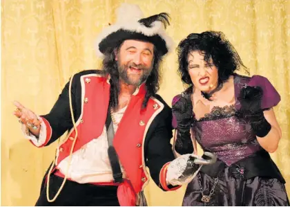  ?? ?? Spiderella (Chontelle Von Hagen) and Captain Hook (William Gilbert) in Spiderella, on stage at Levin Little Theatre.